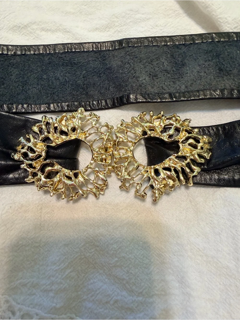 Vintage 1980s Wide Black Leather Cinch Belt Gold Filigree Interlocking Buckle